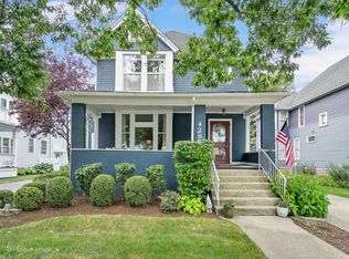 428 S Ashland Ave, La Grange, IL 60525
