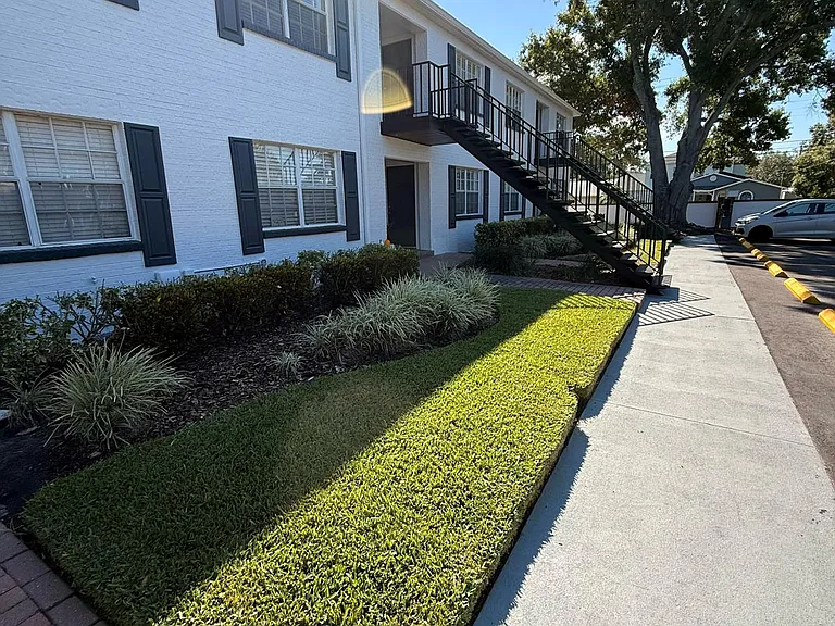 Harper Flats — Photo 2