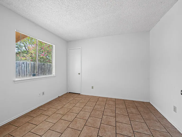 7338 Brandyridge — Photo 14
