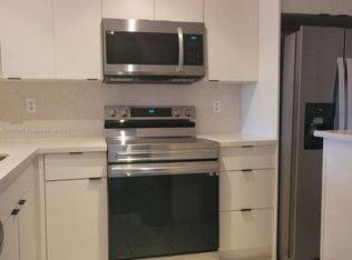 1920 Sabal Palm Dr, Davie, FL 33324