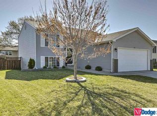 211 N 29th St, Ashland, NE 68003