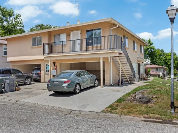 3643 Galena Dr APT 4, Auburn, CA 95602