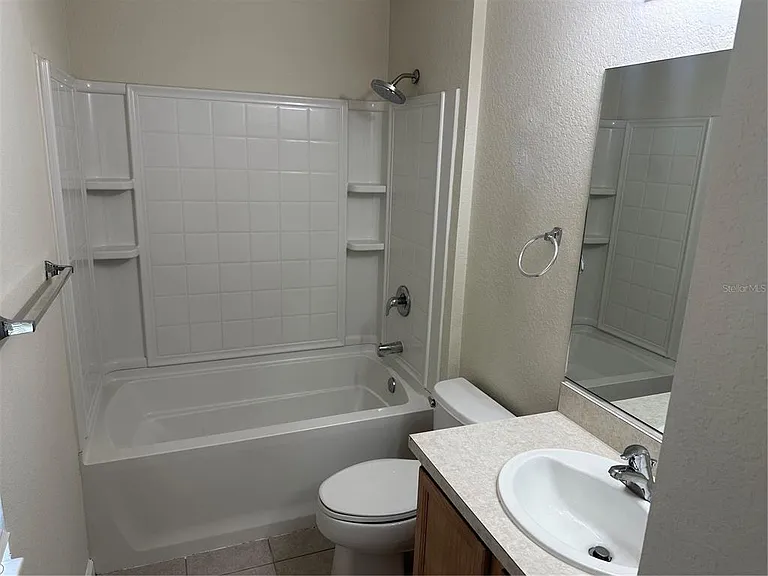 5097 SW 40th Pl — Photo 23