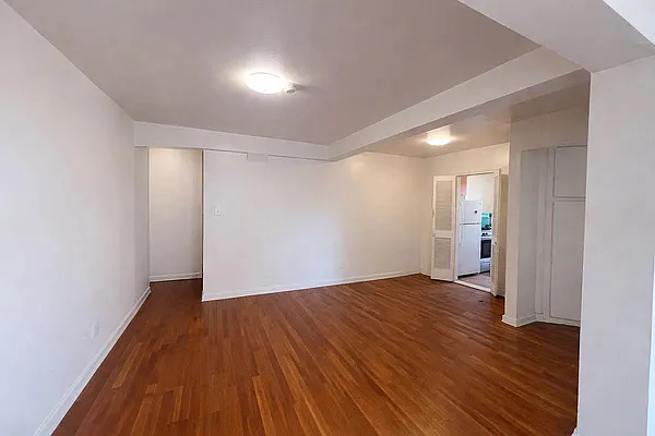 Living room, photo 4
