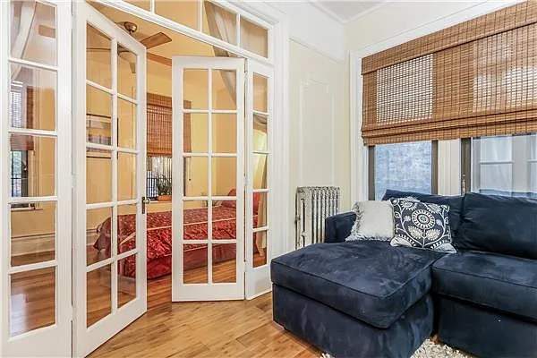 Sold by Avenue Sotheby's International Realty | media 12