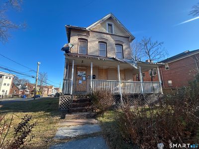 4 George Street, Hartford, CT, 06114