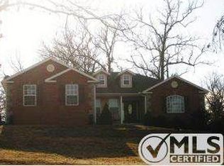 18080 Dogwood Rd, Carthage, MO 64836