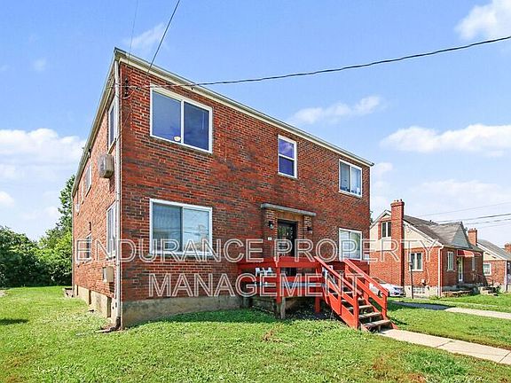 3rd image of 629 Maple Dr #2
