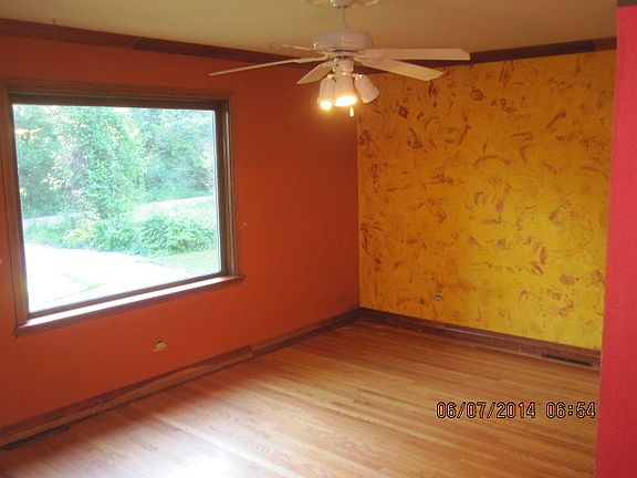2nd image of 612 N Park Ave