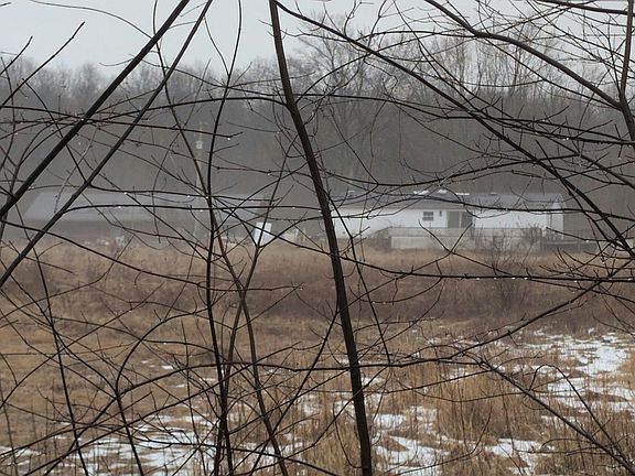 2nd image of 8901 Zion Rd