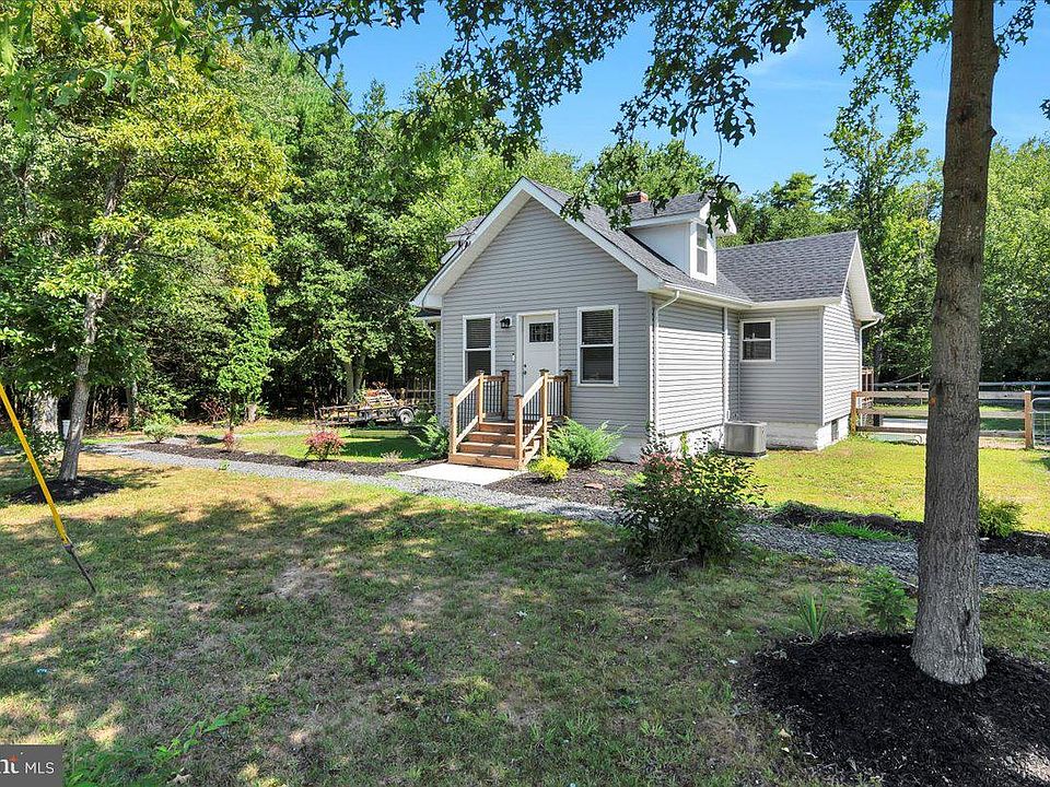 395 Lakehurst Rd, Browns Mills, NJ 08015 Zillow