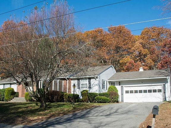 2nd image of 80 Pepper Rd