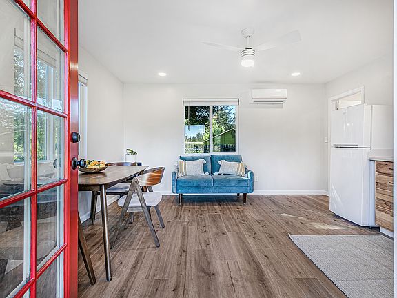 Kitchen, dining and living area