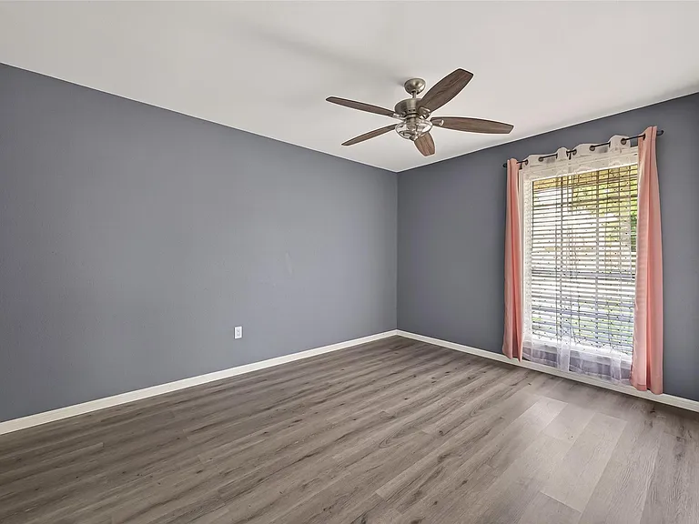 24006 Lone Elm Dr — Photo 11
