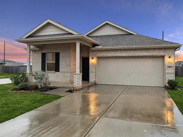 14603 Rain Tree Dr, Baytown, TX 77523