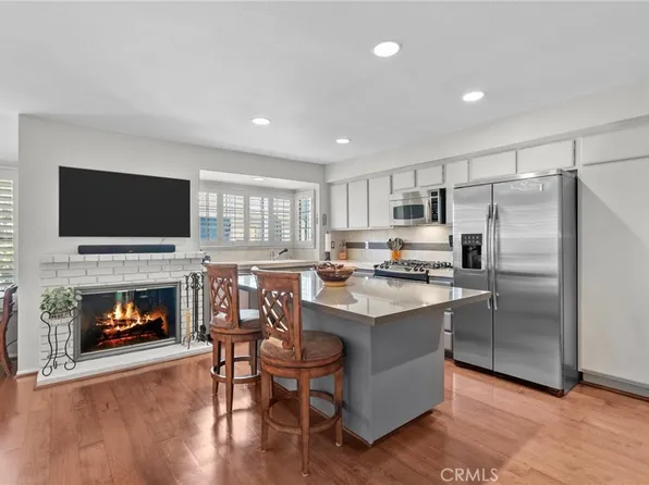 5707 Topanga Canyon Blvd APT 7, Woodland Hills, CA 91367