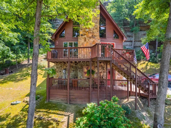 1039 Cliffs Edge Rd, East Bernstadt, KY 40729