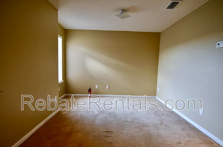2379 Sunset Bluff Dr — Photo 7
