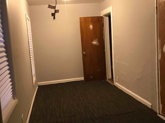 Bedroom 2 off dining room