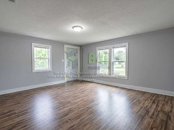 4th image of 1344 D F Fuller Dr