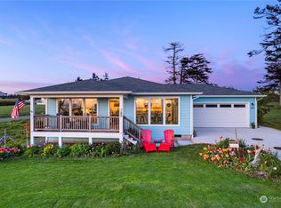 780 El Cine St, Coupeville, WA
