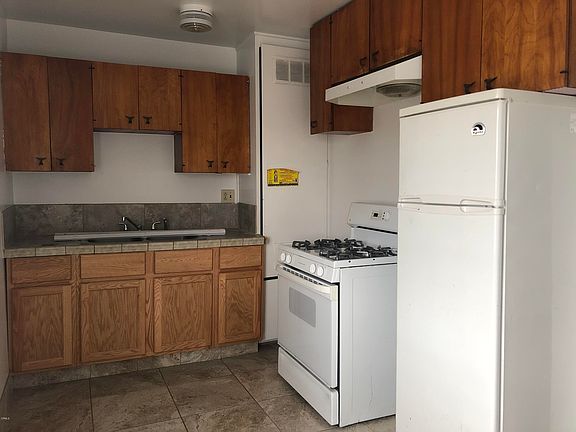 2nd image of 603 N 3rd St