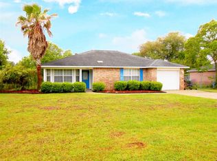 1921 Merlin Rd, Pensacola, FL 32506