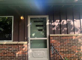 828 Edgewood Pl, Ann Arbor, MI 48103