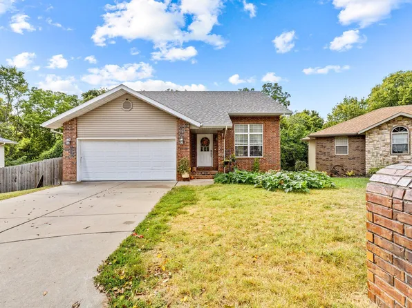 3303 S Lakeside Avenue, Springfield, MO 65804