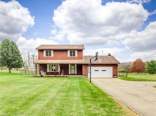 3650 Hemphill Rd, Barberton, OH 44203