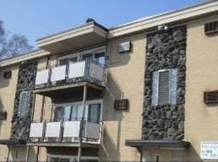 10025 Irving Park Rd, Schiller Park, IL 60176