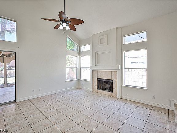 5th image of 2441 Sage Pointe Cir