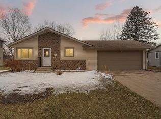 8350 208th St W, Lakeville, MN 55044