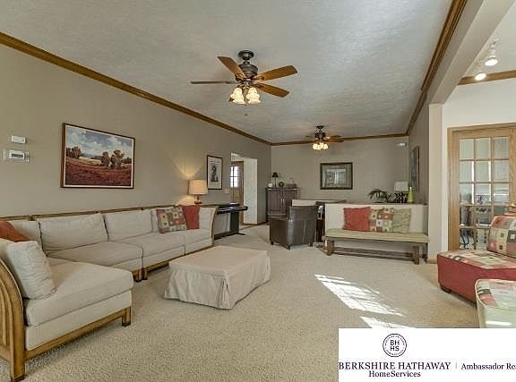 4th image of 3507 Harney St