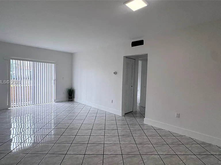 6090 W Flagler St #107 — Photo 12
