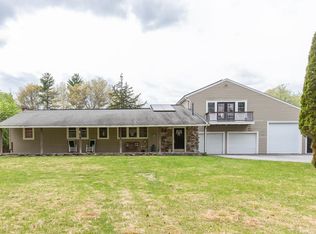 131 Bush Hill Rd, Pelham, NH 03076