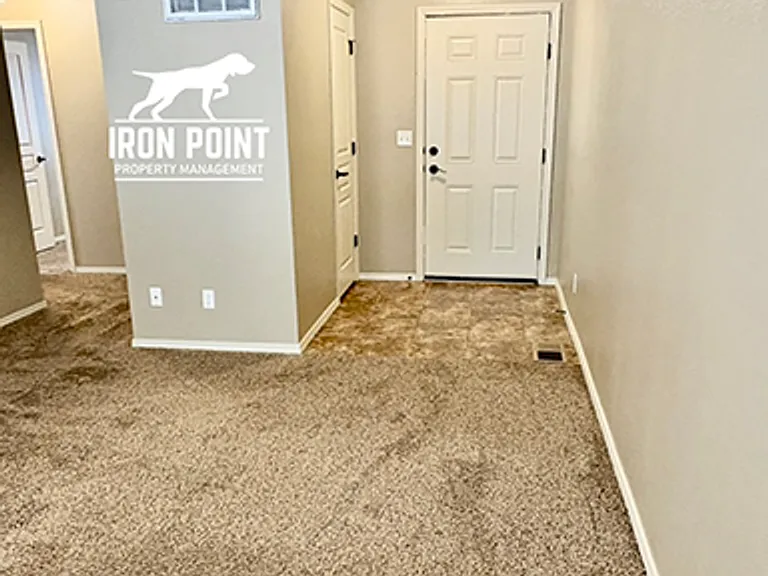 16551 N Investor Loop — Photo 3