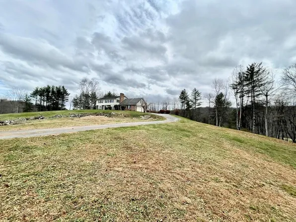 121 Dalton St, Richlands, VA 24641