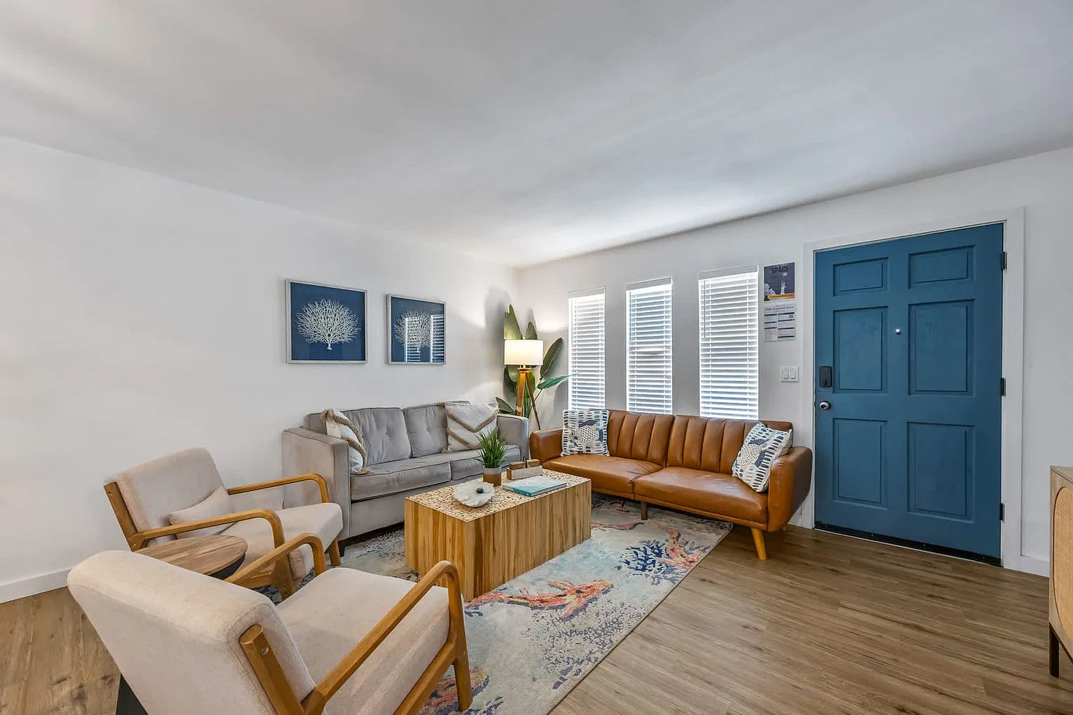 3 bed, 2.0 bath, 1786 sqft, $6,358 — Photo 3