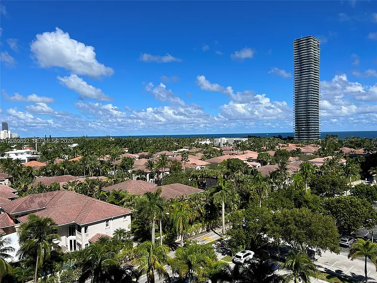 19380 Collins Ave #818-fl 3316 — Photo 13