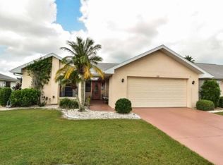2012 Meadowlark Ln, Sun City Center, FL 33573