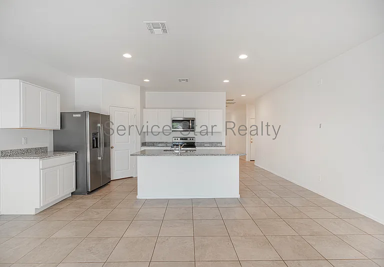1167 W Del Monte Pl — Photo 9