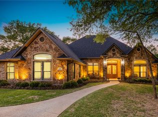 2005 Old May Ct, College Station, TX 77845