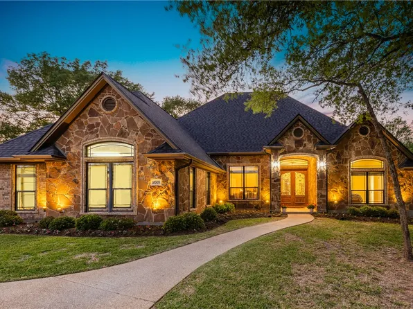 2005 Old May Ct, College Station, TX 77845