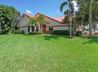 7517 Lexington Club Blvd APT A, Delray Beach, FL 33446
