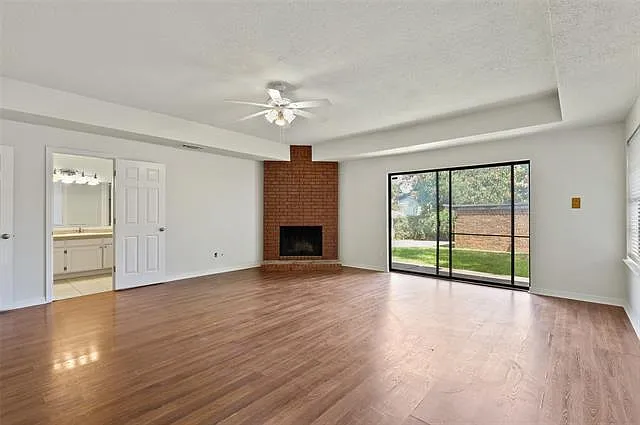 1821 Hillcrest St #1821 — Photo 10