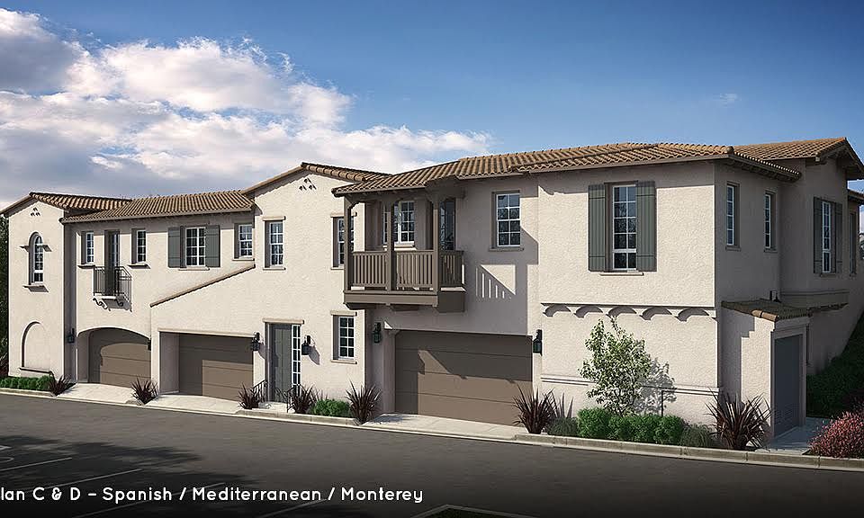 2nd image of 1005 Estrella Ct