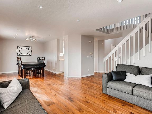 5th image of 9508 Clayton Ct