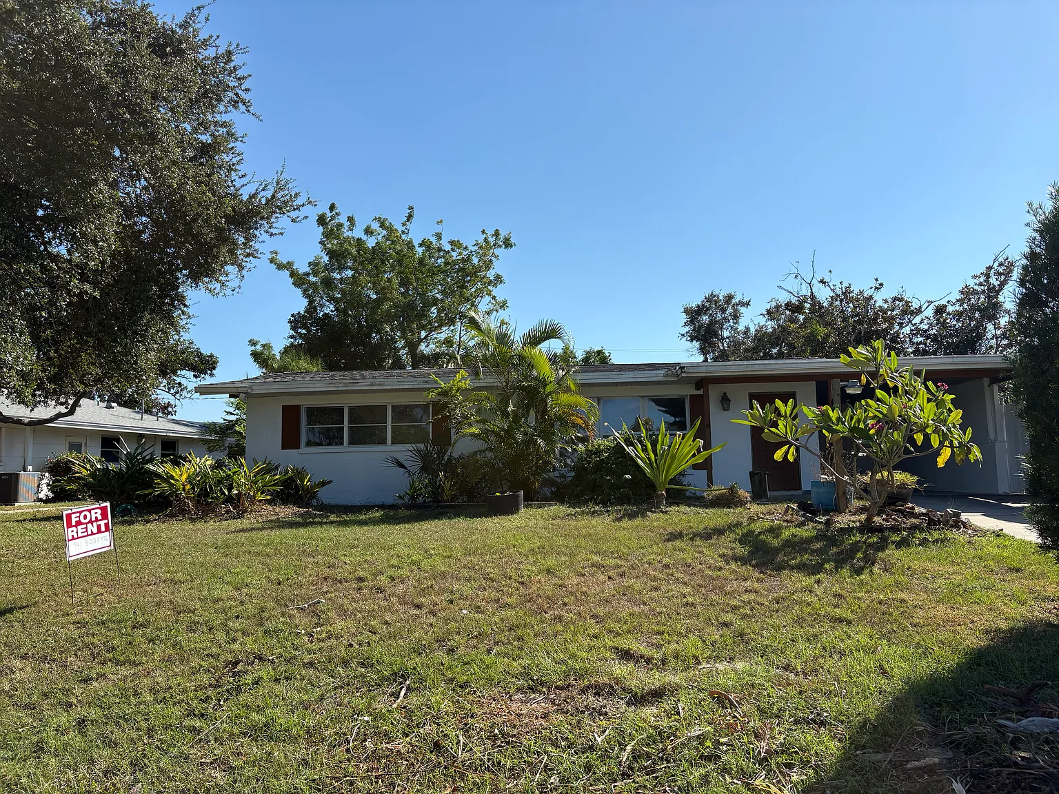 3 bed, 1675 sqft, $2,395 — Photo 2