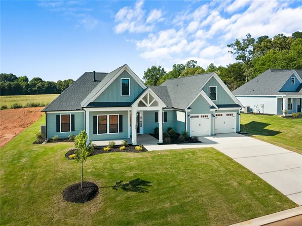 321 Mahaffey Rd, Williamston, SC 29697